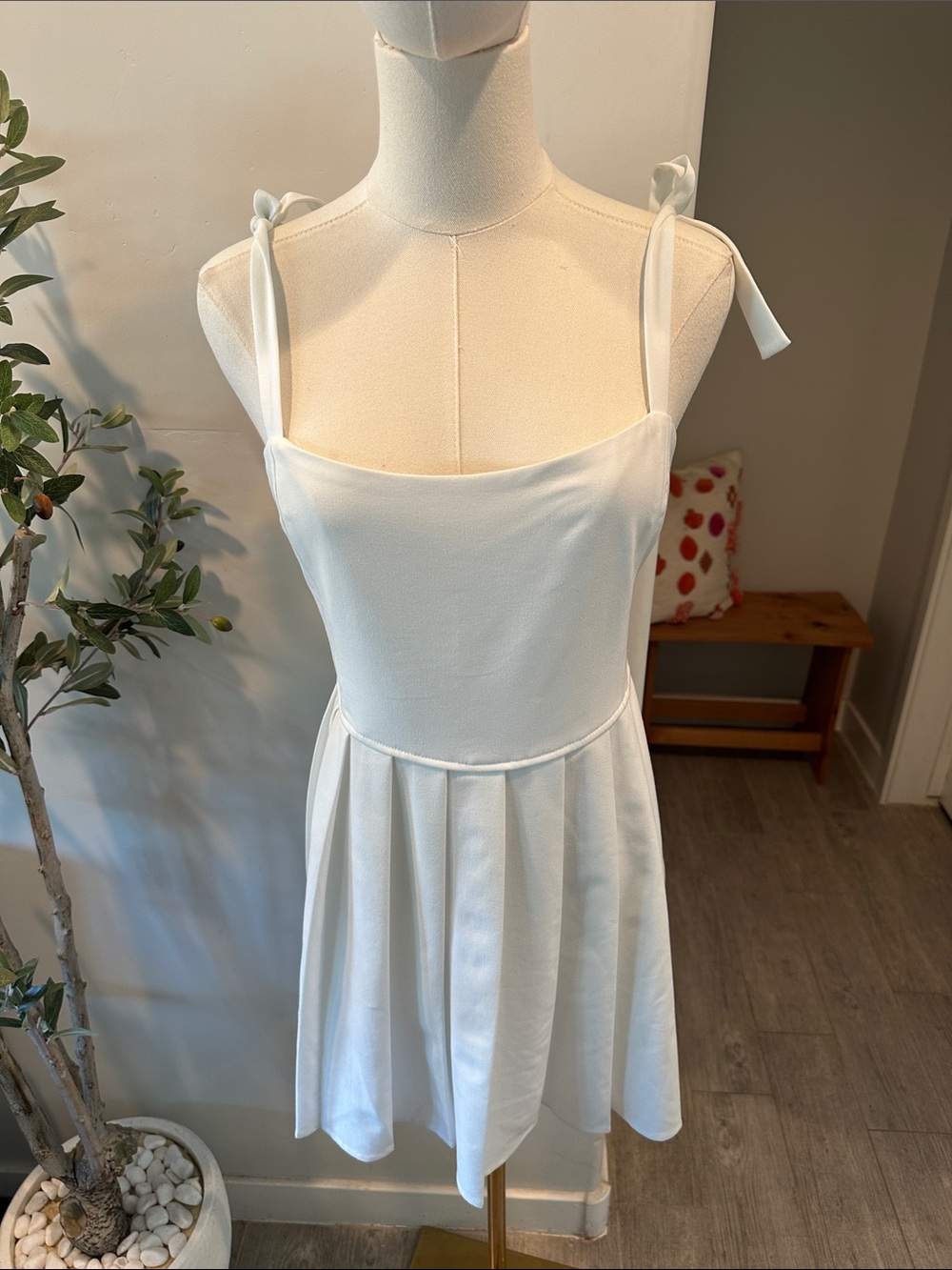 BP. Tie Strap Pleated Minidress In White New! - Picture 6 of 10